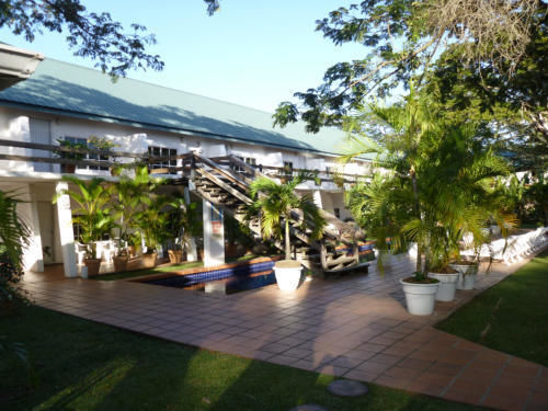 Summerland Suites Bon Accord Village Екстериор снимка